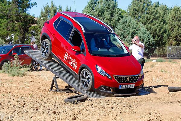 llega el ltimo suv trophy de peugeot ms grandefamiliar y cercano que nunca basado en el peugeot 5008 llega el ultimo suv trophy de peugeot mas grandefamiliar y cercano que nunca basado en el peugeot 5008