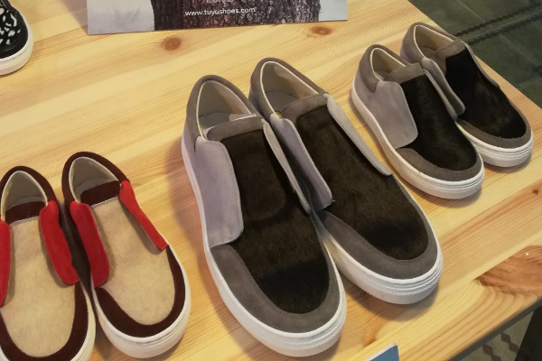 el pueblo sami inspira la nueva coleccin infantil de sneakers de tuyu shoes el pueblo sami inspira la nueva coleccion infantil de sneakers de tuyu shoes
