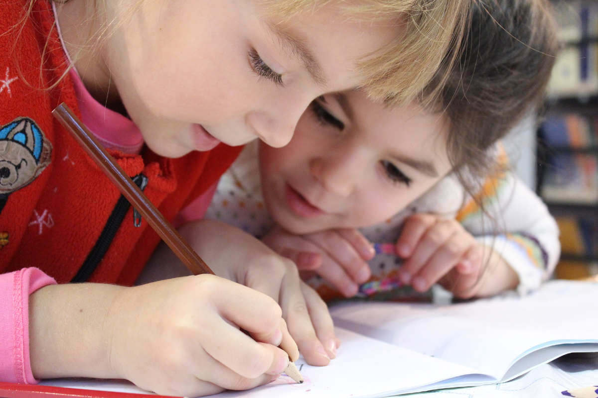 10 claves para que los nios se diviertan en verano sin dejar de aprender 10 claves para que los ninos se diviertan en verano sin dejar de aprender