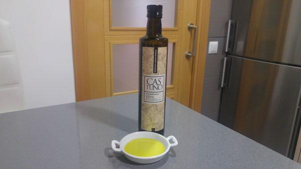el aceite de oliva virgen extra castuno de cosecha temprana es zumo de aceituna en su estado natural el aceite de oliva virgen extra castuno de cosecha temprana es zumo de aceituna en su estado natural