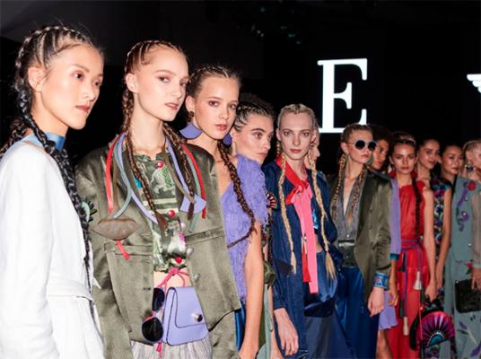 la coleccioacuten mujer primavera verano 2017 de emporio armani la coleccioacuten mujer primavera verano 2017 de emporio armani