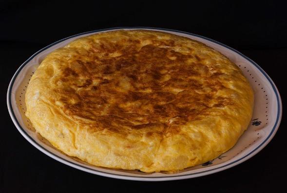 tortilla de patata iquesten caliente o en friacuteo tortilla de patata iquesten caliente o en friacuteo