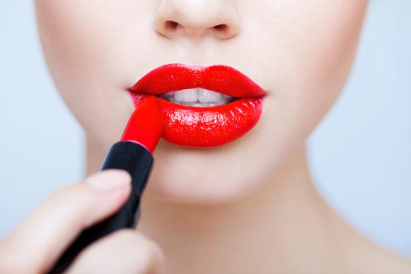 labiales que no pueden faltar en tu neceser este otontildeo labiales que no pueden faltar en tu neceser este otontildeo