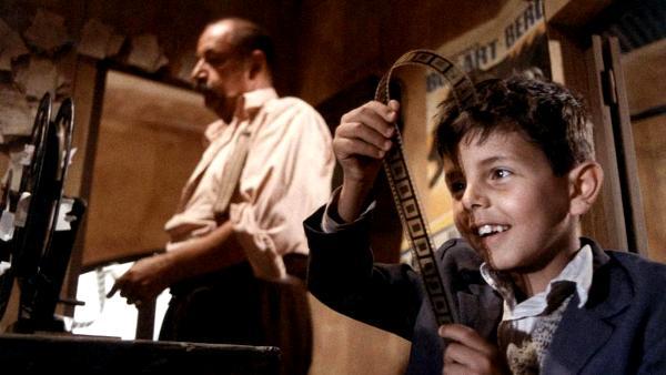tu tienes el control elige la pelicula y la sala de cine que quieras tu tienes el control elige la pelicula y la sala de cine que quieras