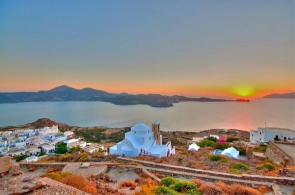 viaja a milos paraiso del mar egeo viaja a milos paraiso del mar egeo