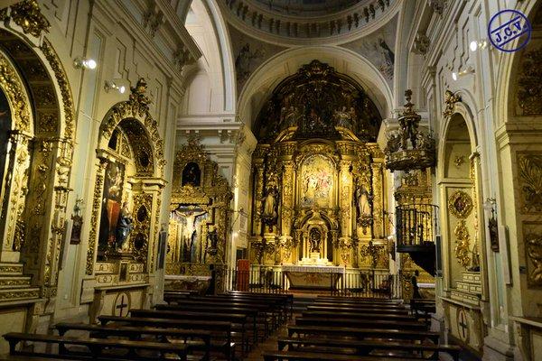 visita la tumba de cervantes en el convento de las trinitarias visita la tumba de cervantes en el convento de las trinitarias