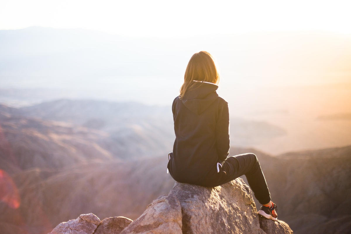los-beneficios-de-viajar-en-solitario los-beneficios-de-viajar-en-solitario