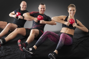 ejercicios-con-kettlebell-el-entrenamiento-de-moda-con-pesas-rusas ejercicios-con-kettlebell-el-entrenamiento-de-moda-con-pesas-rusas