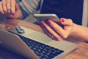 smartphones-el-vehiculo-perfecto-para-contagiar-el-coronavirus smartphones-el-vehiculo-perfecto-para-contagiar-el-coronavirus