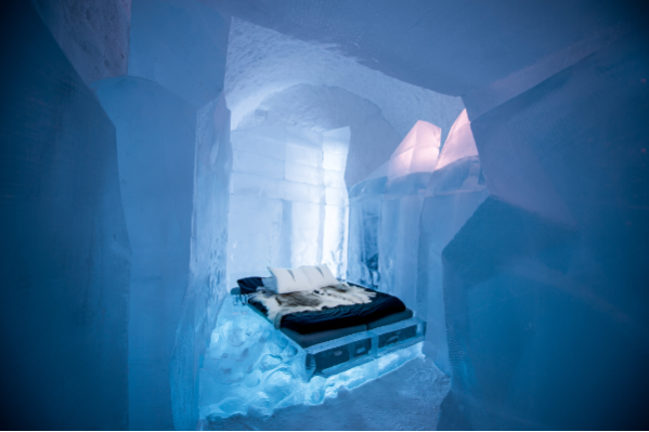 vive-una-experiencia-bajo-cero-en-el-ice-hotel-de-suecia