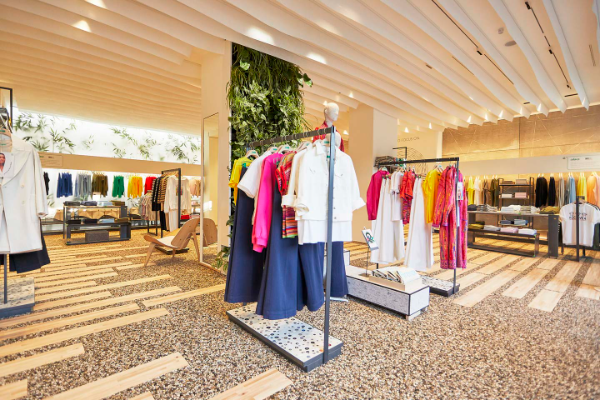 la-apuesta-de-benetton-por-una-nueva-tienda-totalmente-sostenible