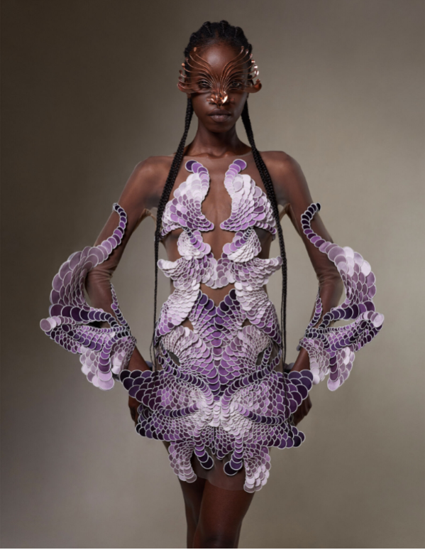 earthrise-la-coleccion-de-moda-con-residuos-plasticos-en-sus-prenda