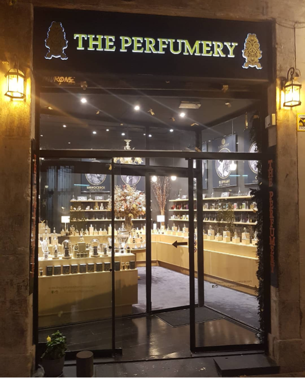 vive-una-experiencia-olfativa-en-the-perfumery-barcelona