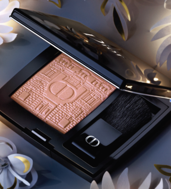 la-sofisticada-coleccion-de-maquillaje-para-esta-navidad-de-dior