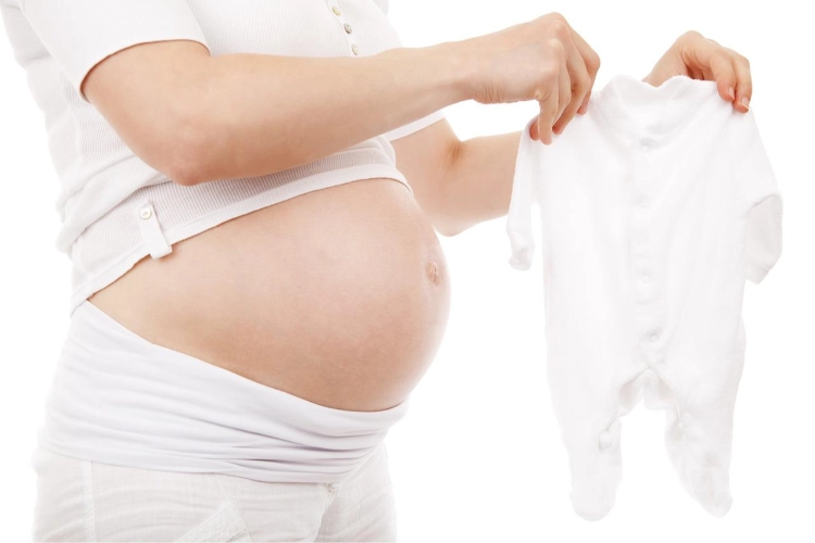 por-que-las-embarazadas-tienen-antojos-la-ciencia-descubre-el-mist