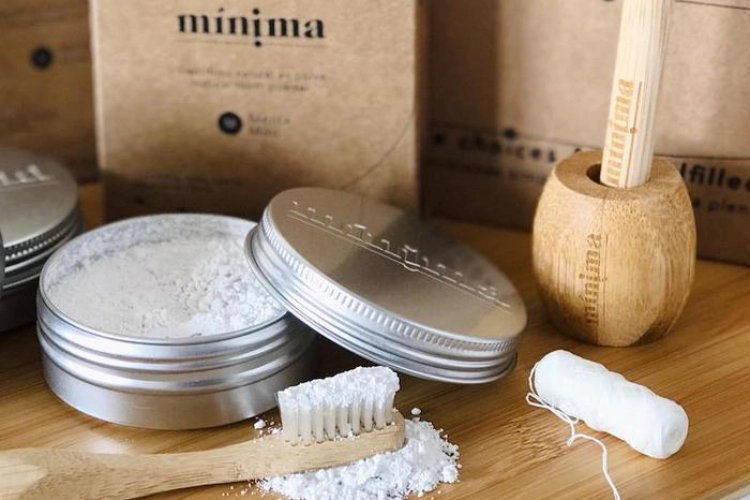 minima-organics-la-pasta-de-dientes-zero-waste