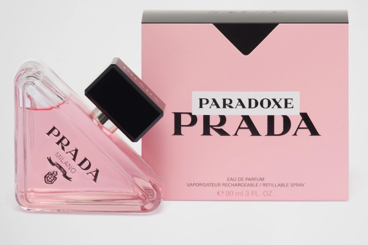a-que-huele-el-nuevo-perfume-paradoxe-de-prada