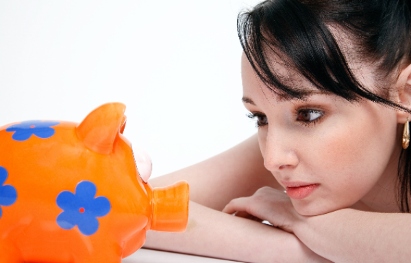 crematomania-la-obsesion-enfermiza-por-el-dinero