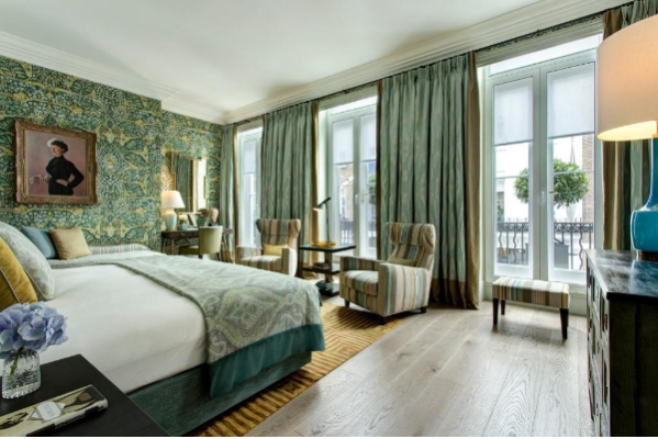 problemas-de-sueno-mira-la-propuesta-del-hotel-browns-de-londres
