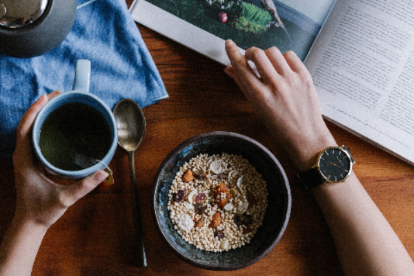 quieres-recargarte-de-energia-incluye-avena-en-tu-desayun