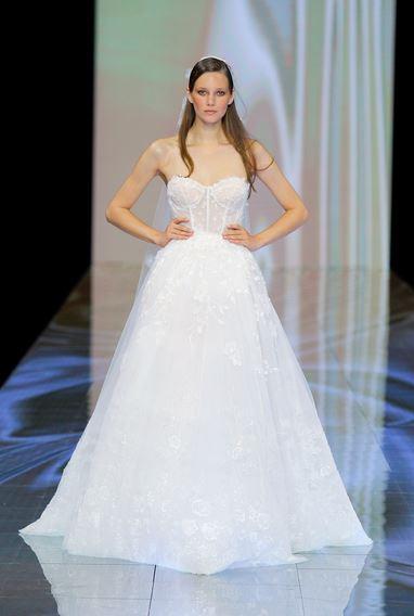 las-tendencias-de-pasarela-en-peinado-de-novias