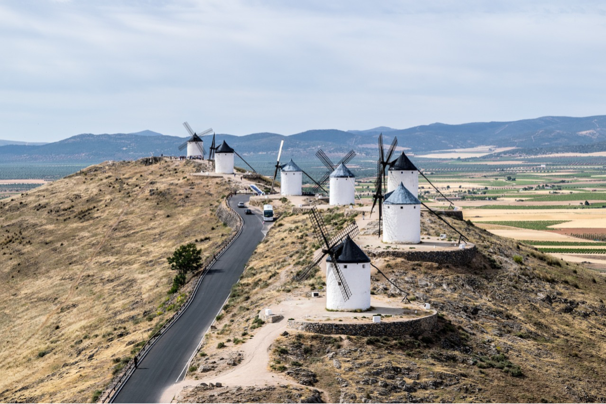 viajas-con-ninos-en-autocaravana-estas-son-las-mejores-areas-para