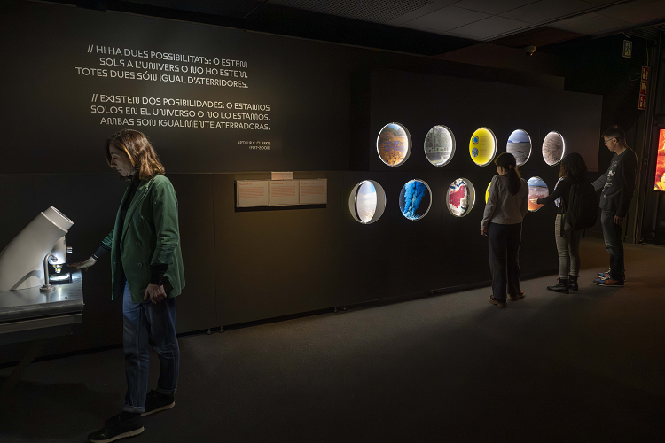 esvivir.com_cosmocaixa_barcelona_23830_27115156.png (750×500)