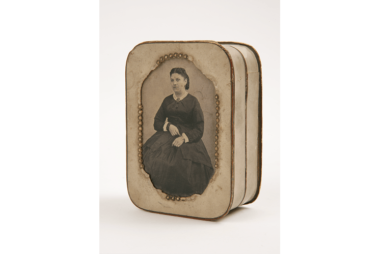 esvivir.com_retratadas_fuerza_expresiva_23738_14104326.png (750×500)